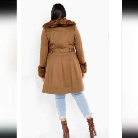 🍁🍂NWT CITY CHIC Make Me Blush Coat - caramel 24 - Picture 2 of 9